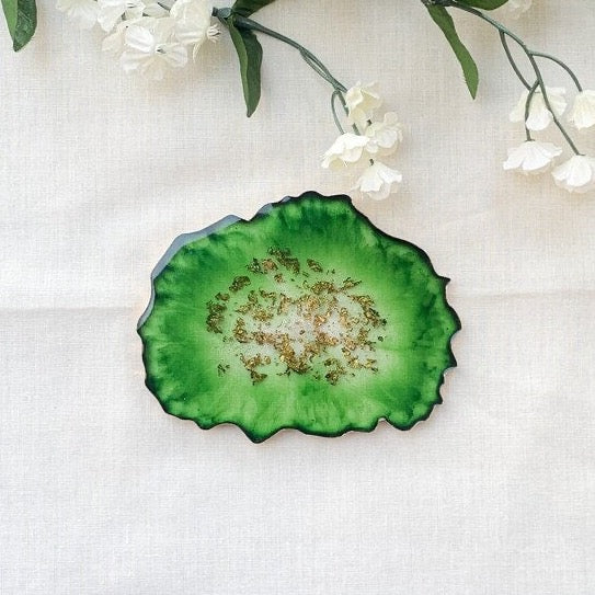Emerald Green Geode Coaster Set of Two, Luxury Coaster Set, Green and Gold Home Decor, Resin Coaster, Agate Coasters Set, Irregular Shaped